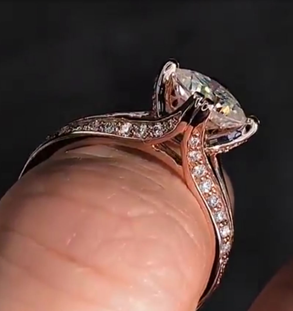 Custom Solid 10K Rose Gold Wom - огляд і ціна Moissanite Engagement Ring 1 Carat